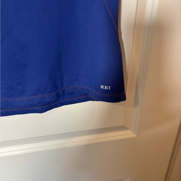 REI Royal Blue Performance Long Sleeve Undershirt - Picture 2 of 6